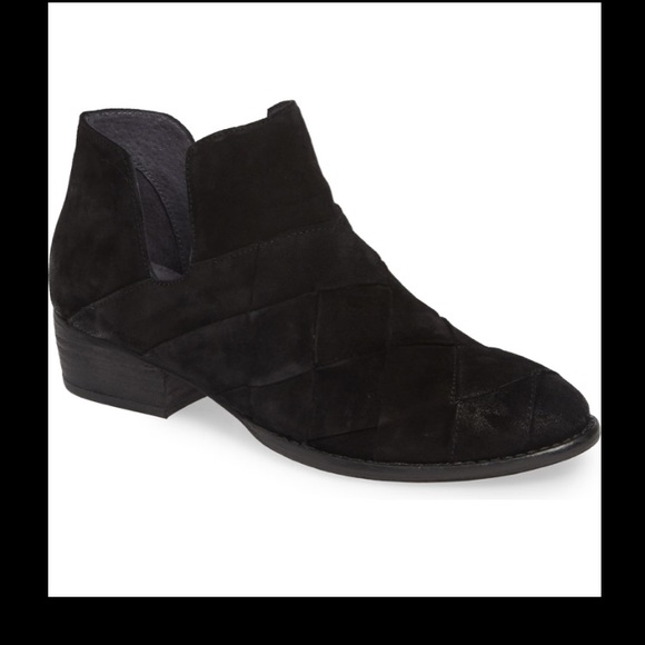 PRICE DROP! Seychelles ‘Deep Sea’ bootie - Picture 2 of 7